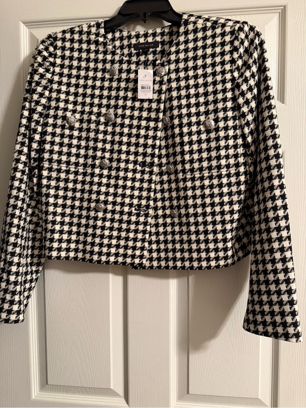 Ann Taylor Black & White Houndstooth Cropped Jacket